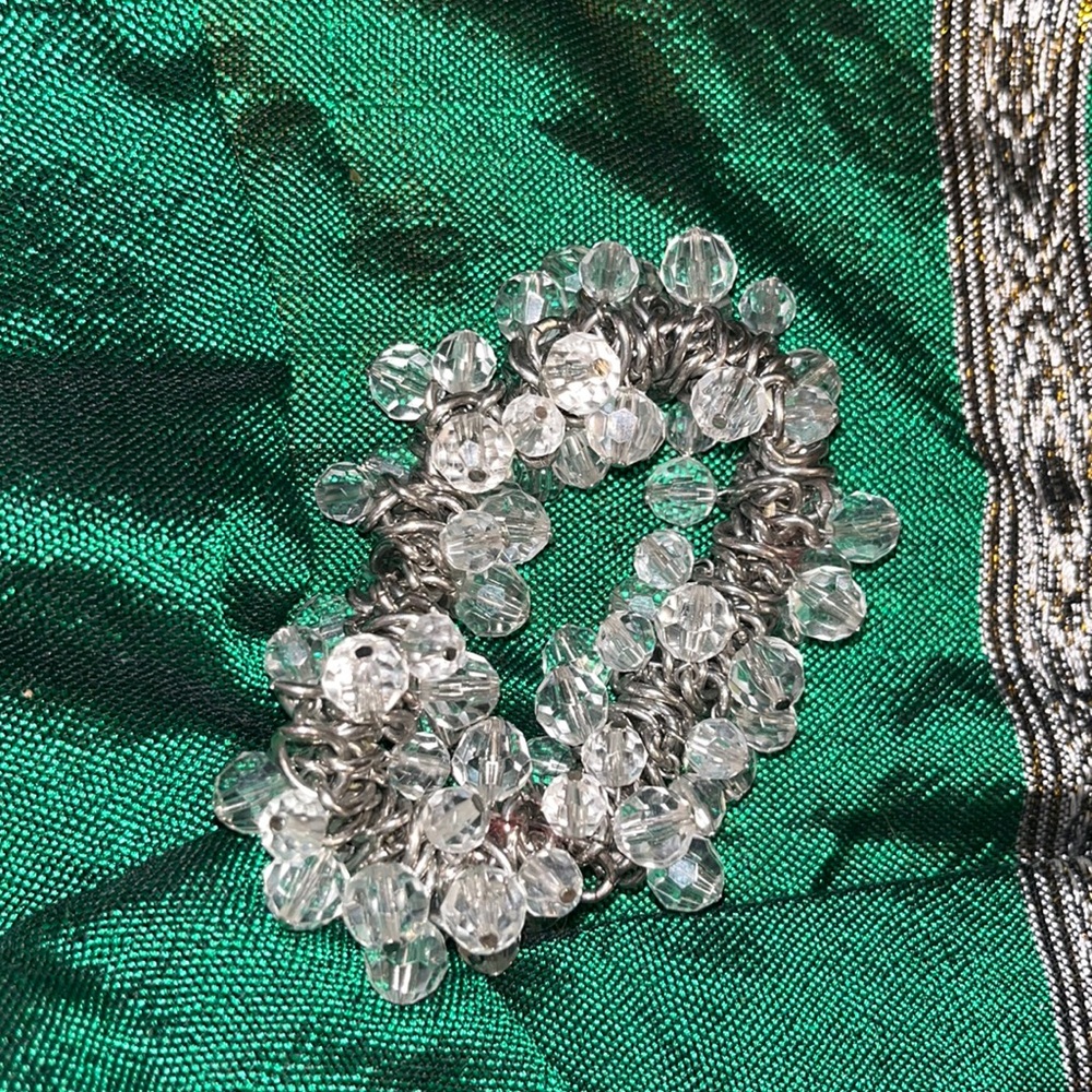 Bauble bracelet